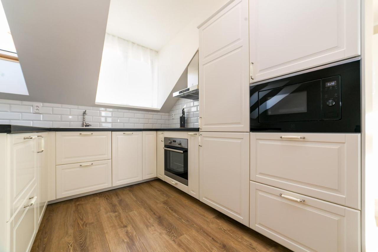 New Apartment 6 - Self Check In, Free Parking Братислава Экстерьер фото
